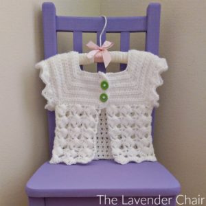 Read more about the article Textured Fan Baby Cardigan Pattern