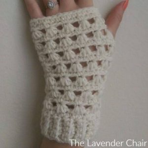 Read more about the article Lazy Daisy Fingerless Gloves Crochet Pattern