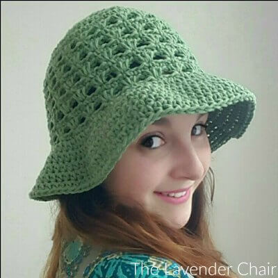 Lazy Daisy Floppy Sun Hat - Free Crochet Pattern - The Lavender Chair