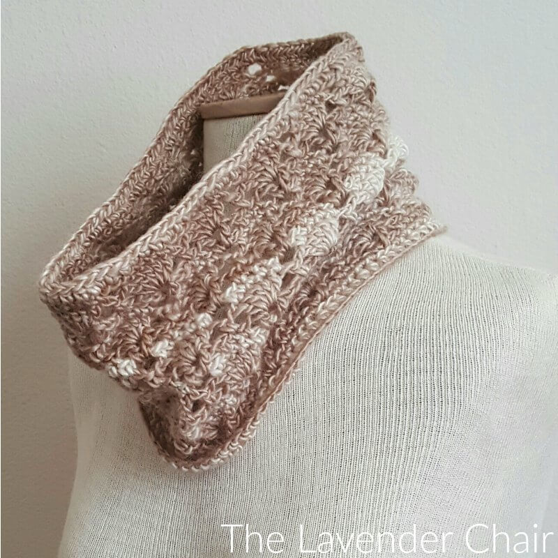 Vintage Cowl - Free Crochet Pattern - The Lavender Chair