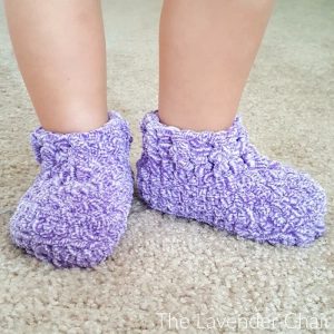 Read more about the article Little Cloud 9 Slippers Crochet Pattern
