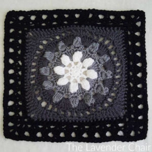 Read more about the article Ombre Flower Garden Square Crochet Pattern