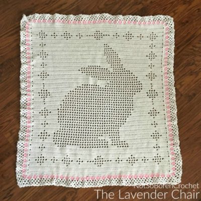 Read more about the article Filet Bunny Blanket Crochet Pattern