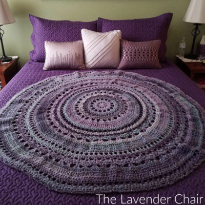Read more about the article Wagon Wheel Circular Blanket Crochet Pattern